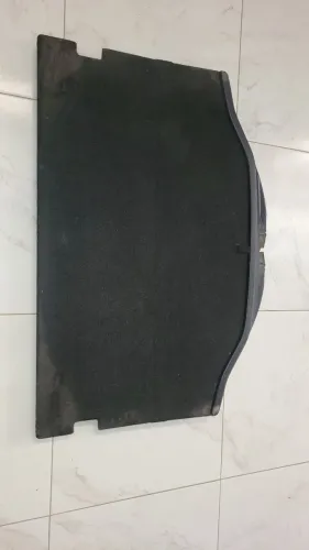 Tampao porta mala rav4 2013 14 15