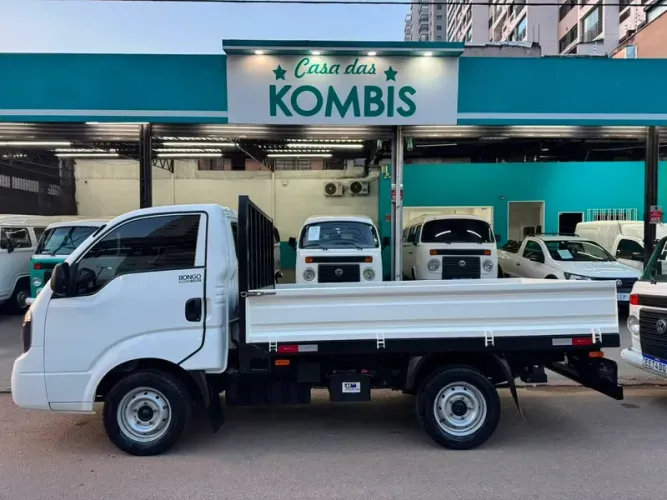 Kia Motors Bongo K-2500 2.5 4X2 TB Diesel 2023
