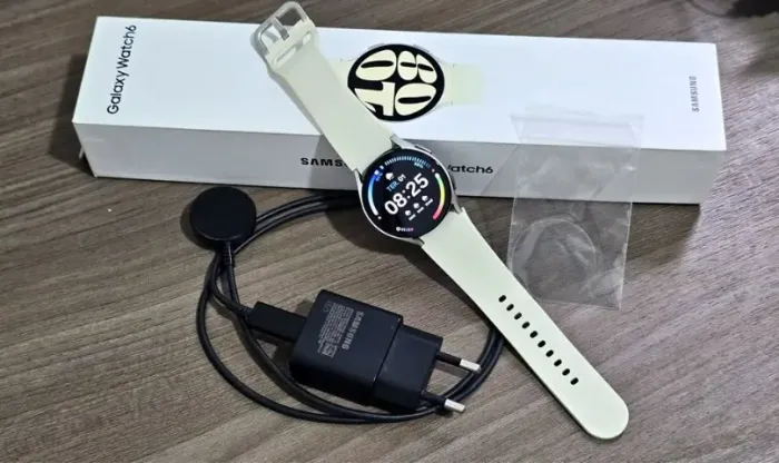 Galaxy Watch6 LTE 40mm Impecável + Caixa e Carregador Original