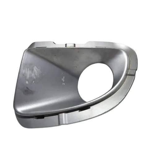 Moldura Farol Milha Esquerdo Fiat Punto 2008 A 2012 Uzad0