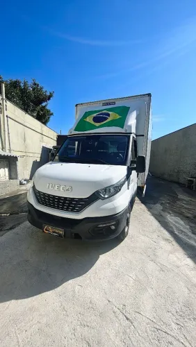 Iveco Daily Chassi 35-150 Curto 3.0 (die.)(e5) 2021