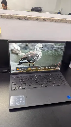 Notebook DELL Inspiron 15 i15 i1300-A30P