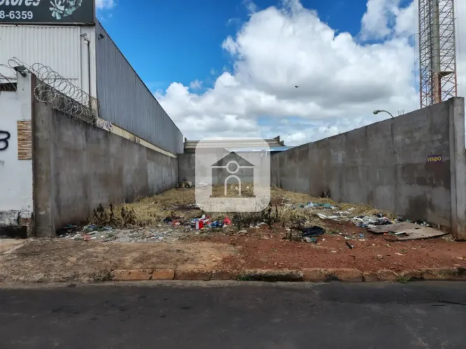 Terreno para venda no bairro Distrito Industrial