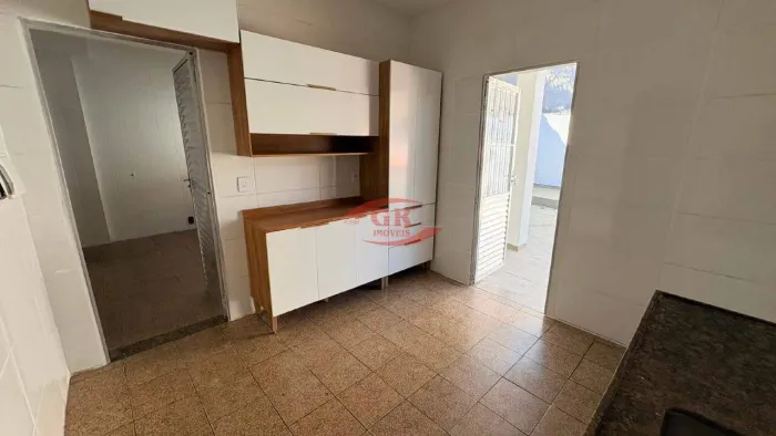 Casa para aluguel, 2 quartos, 1 vaga, Havaí - Belo Horizonte/MG
