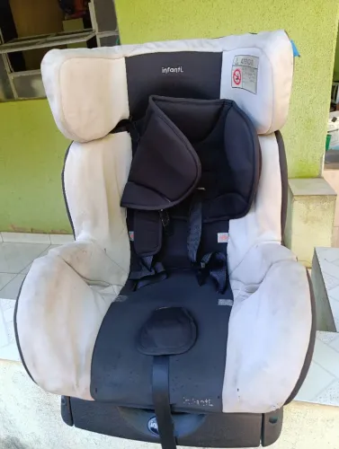 Cadeira de automóvel