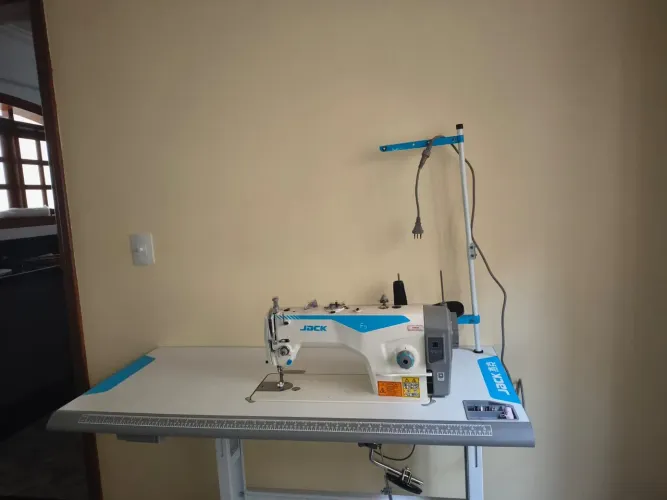 Máquina de costura Jack F5 profissional e industrial