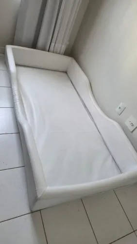 Cama Inphantil montessoriana