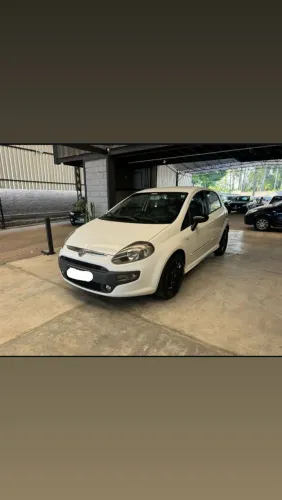 Fiat Punto Sporting 1.8 Flex 8v/16v 5P 2013