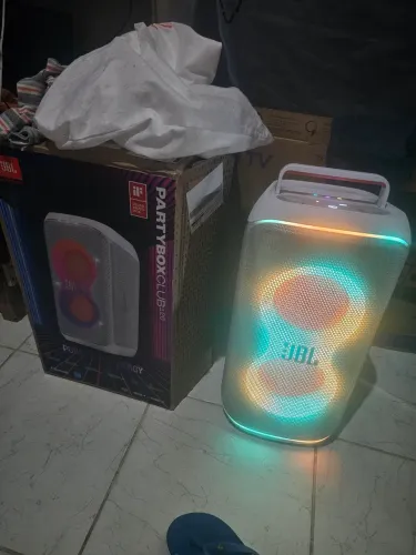 Jbl 120 branca nova na caixa com nota fiscal
