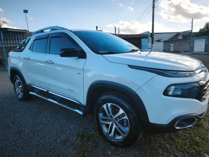 Fiat Toro Volcano 2.4 16V Flex Aut. 2019