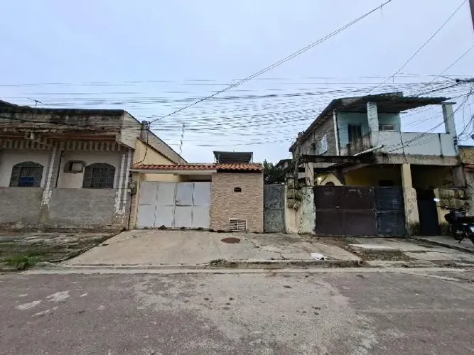 Casa de leilão em TRINDADE / SAO GONCALO / RJ | Leilão SFI - Edital Único