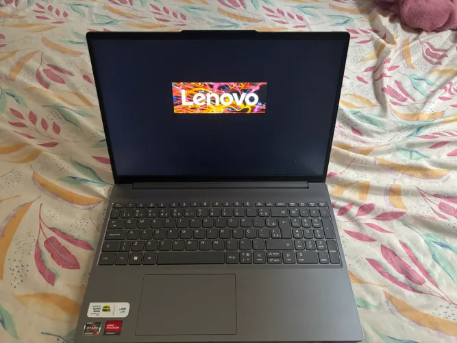 Notebook Ideapad Slim 3 Ryzen 7 7735hs 8gb 512gb Ssd Amd Radeon Graphics 15.3 WINDOWS 11