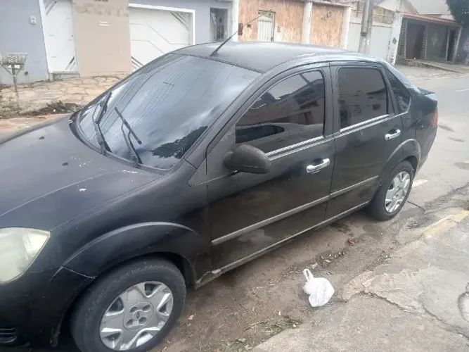 Ford Fiesta Sed. Personnalite 1.0 8V 4P 2005
