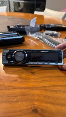 Pioneer Golfinho  DEH-P7980UB. Novinho!! Frente Retrátil!!