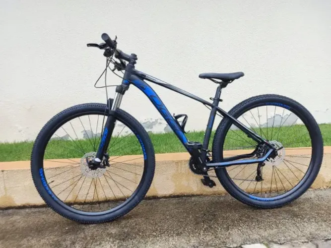 Bicicleta Oggi Big Wheel 7.0 aro 29 + + Bicicleta Fib aro 26 + Acessórios