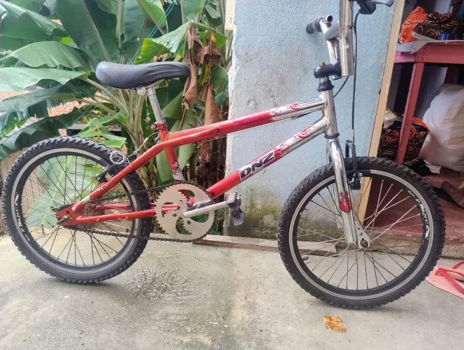 Bicicleta Cross aro 20.