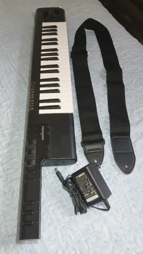 Teclado Keytar Yamaha Sonogenic - Estado de Novo!
