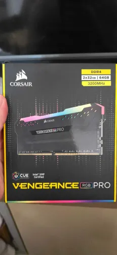 Memória RAM Corsair Vengeance RGB Pro, 64GB (2x32GB), 3200MHz, DDR4, CL16, Preto