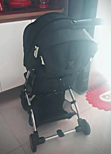 Carrinho de bebê 