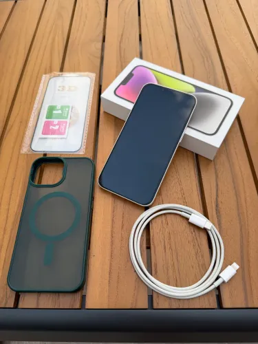 iPhone 14 256GB Branco 