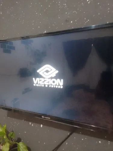Smart TV Vizzion de 32 em iPhone