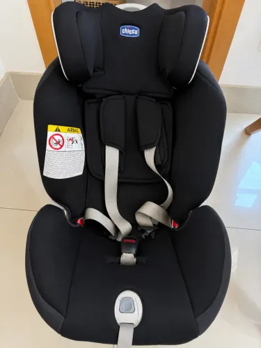 Cadeirinha para carro Chicco com Isofix