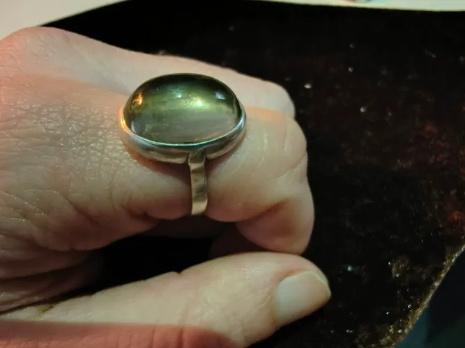 Anel Em Prata 925 Com Pedra Natural Oval Cabochão - Lindo