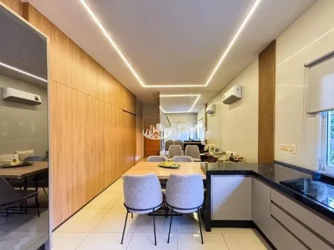 Casa com 3 quartos à venda, 101 m² por R$ 650.000 - Residencial Moradias Tibagi - Londrina