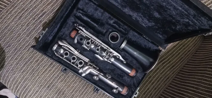 Clarinete Normandy série 4 de madeira