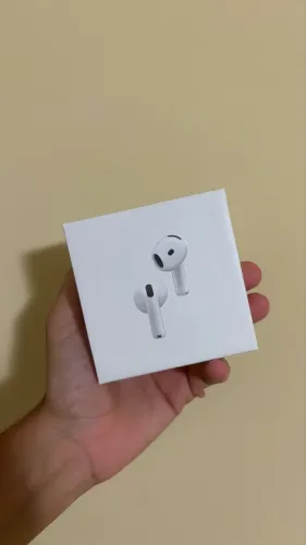 AirPod 4
