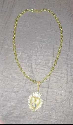 Cordão moeda antiga banhado a ouro 18k