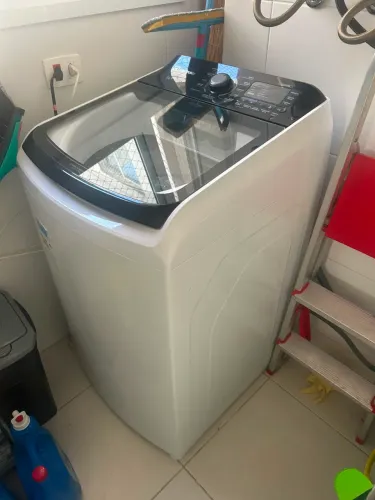 Máquina de lavar Electrolux 14kg perfectcare 220V