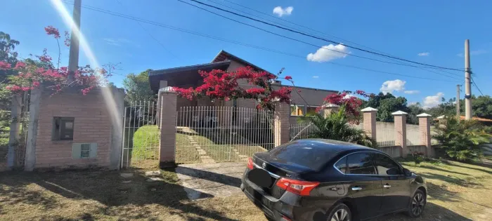 CHÁCARA em loteamento com portaria - aceito veículo como parte do pgto
