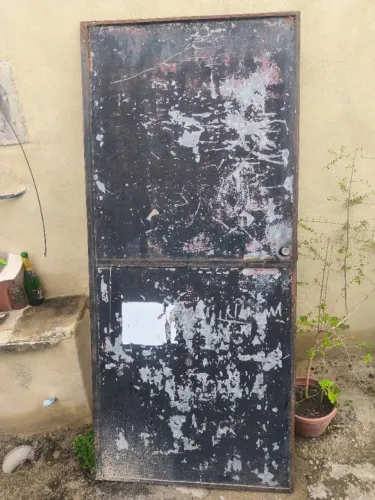 Portões (garagem , social e interno)