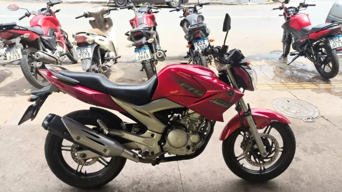 Vende-se fazer