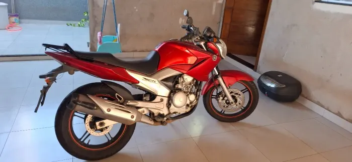 Yahama Fazer 250