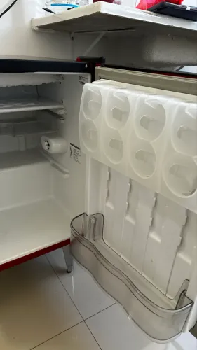 Frigobar Brastemp retrô