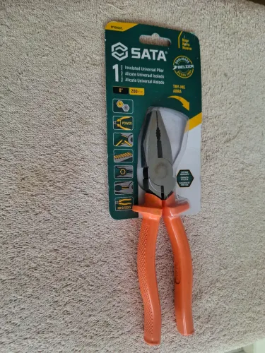 Alicate da marca sata novo.