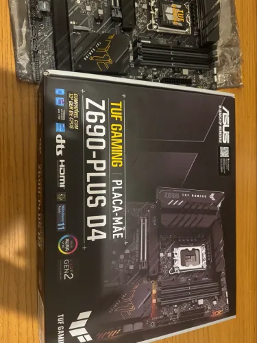 Placa-Mãe ASUS Tuf Gaming Z690-Plus D4, Intel LGA 1700 Z690, 12ª,13ª,14ª GERAÇÃO 