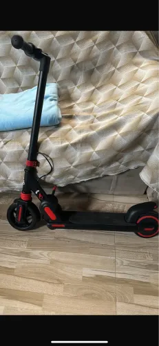 Patinete Infantil Elétrico Nunca Usado
