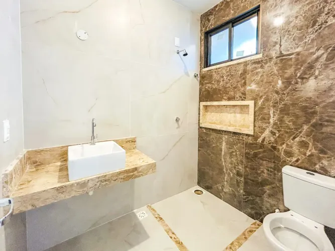 Condomínio Bella Toscana  Casa no Eusébio com 3 Suítes