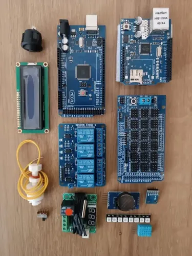 Kit Arduino e Componentes/Shields