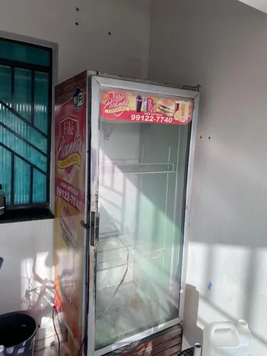 freezer vertical gelando bem