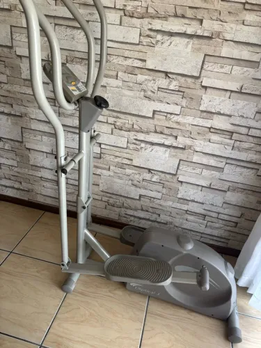 Elíptico Athletic 500E