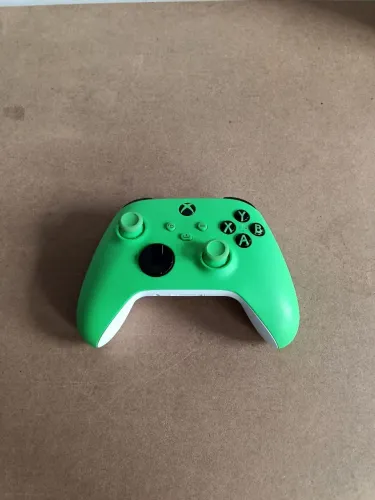 Vendo Controle Sem Fio Xbox Velocity Green Semi novo 