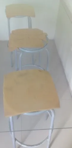 Tampo de Vidro para Mesa (só o vidro), pequena trinca de um lado. 