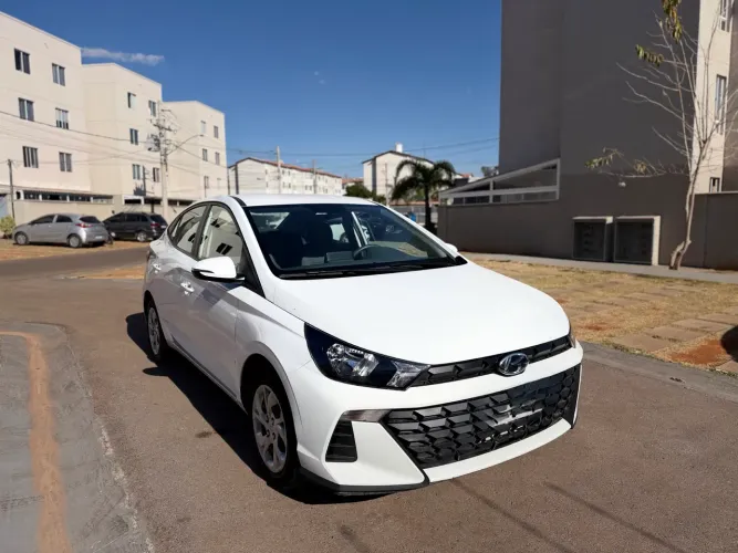 Hyundai HB20S Comfort Plus 1.0 Flex 12V Mec. 2025