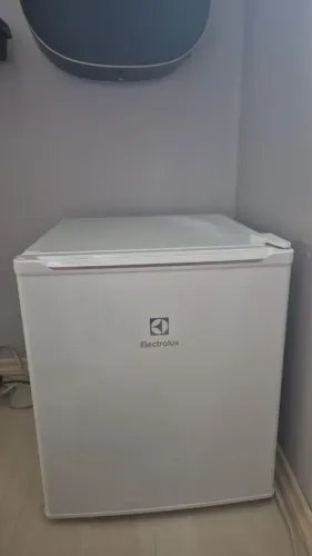 Frigobar Eletrolux 47L