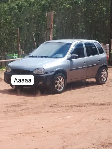 Chevrolet Corsa Super 1.0 MPFI / 2P E 4P 1997