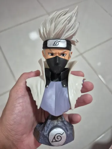 Figura colecionável de Naruto/Kakashi Hatake